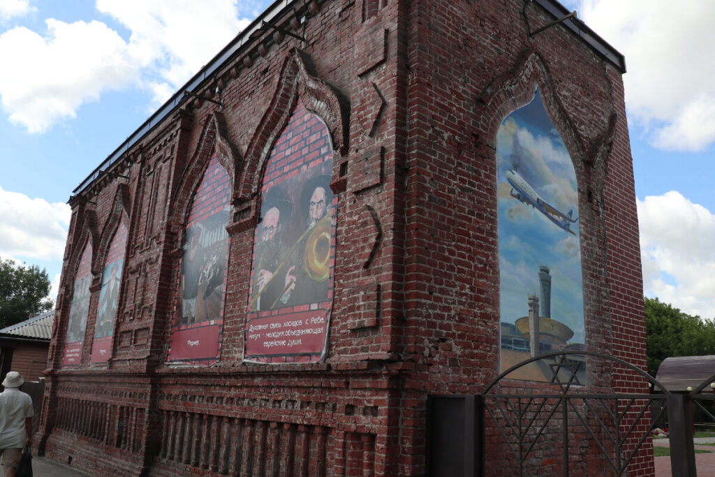 Schmerz und Freude: Die Ruinen als Museum heute. Die alte Synagoge in Bobrujsk (gegründet 1901, abgeschafft 1927)