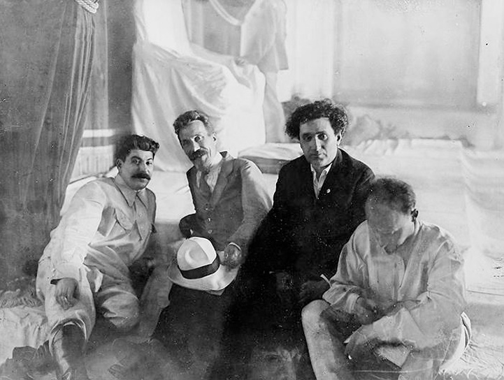 I. Stalin, A. Rykow, G. Zinowjew und N. Bucharin, 1920er Jahre